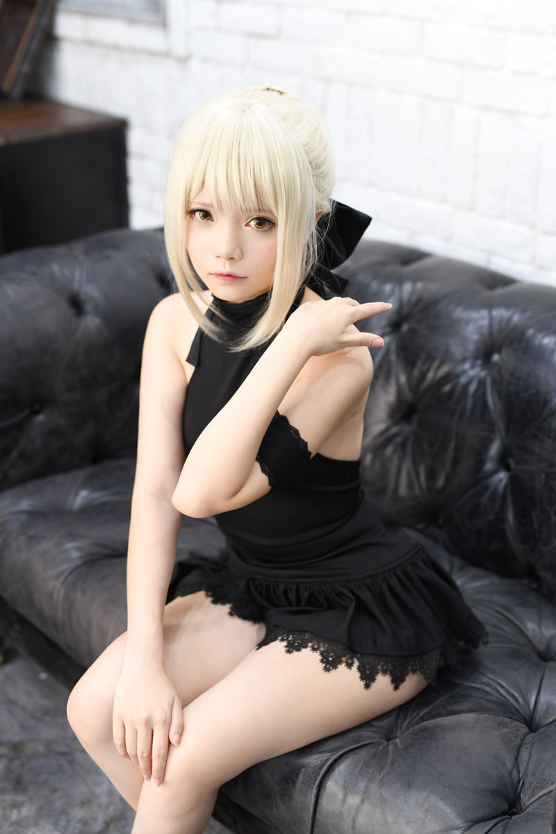 Miu只 Saber Alter Swimsuit [38P-129MB]