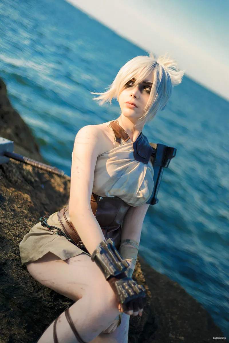 Sayathefox Riven LOL [15P-156MB]