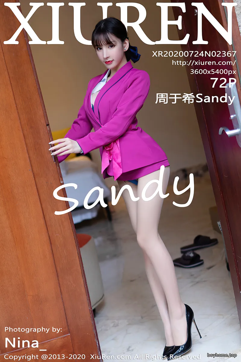 [XiuRen秀人网] No.2367 女神周于希Sandy三亚旅拍私房半脱露性感内衣开档肉丝撩人诱惑写真