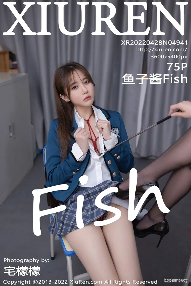 [XiuRen秀人网] No.4941 模特鱼子酱Fish三亚旅拍教室性感姐妹花互动剧情撩人诱惑写真