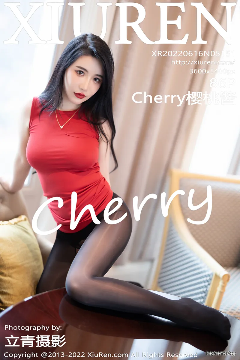 [XiuRen秀人网] No.5151 女神Cherry绯月樱厦门旅拍红色收身衣配开档黑丝撩人诱惑写真