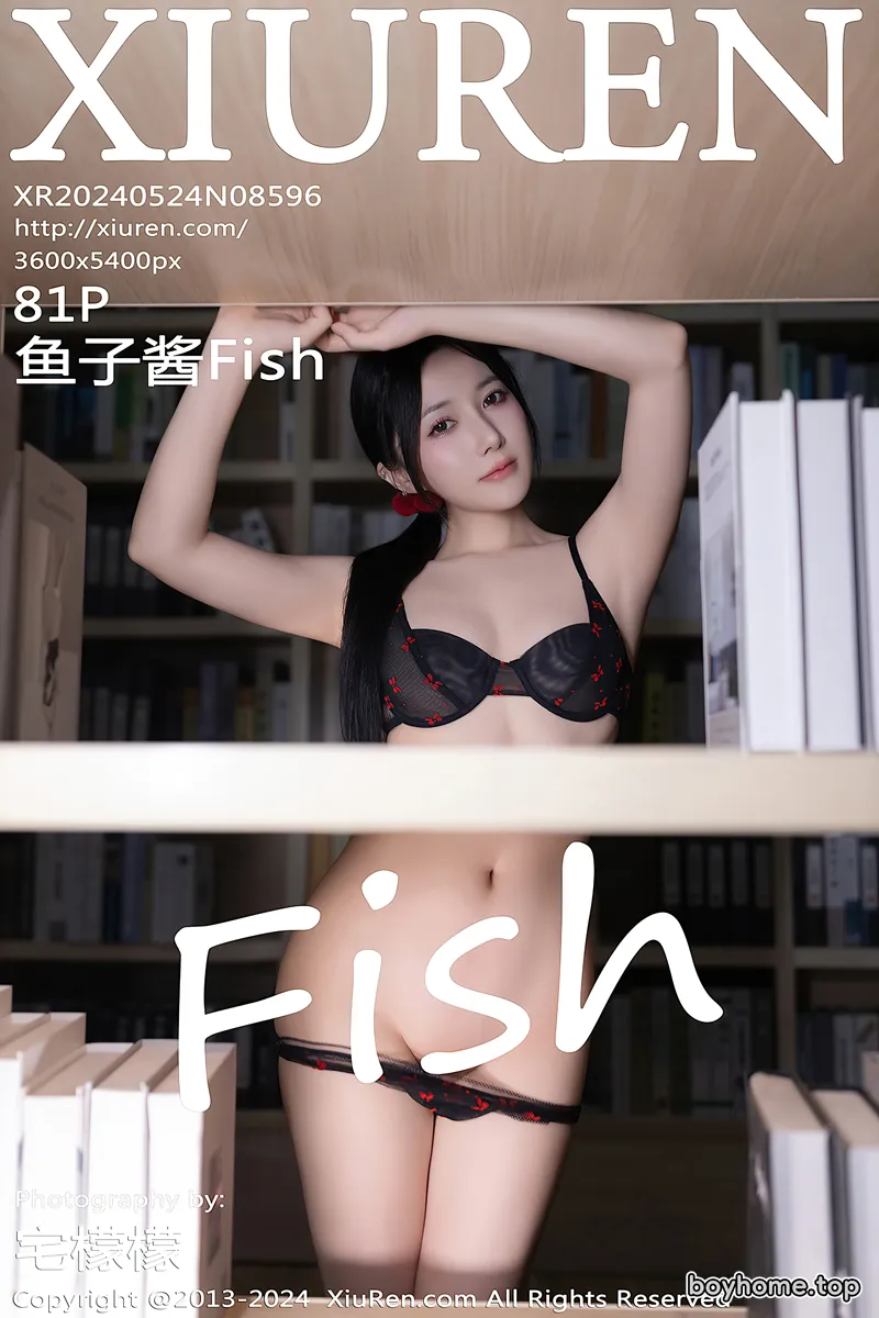 [XiuRen秀人网] No.8596 模特鱼子酱Fish图书馆场景花色吊带连衣短裙秀曼妙身姿诱惑写真