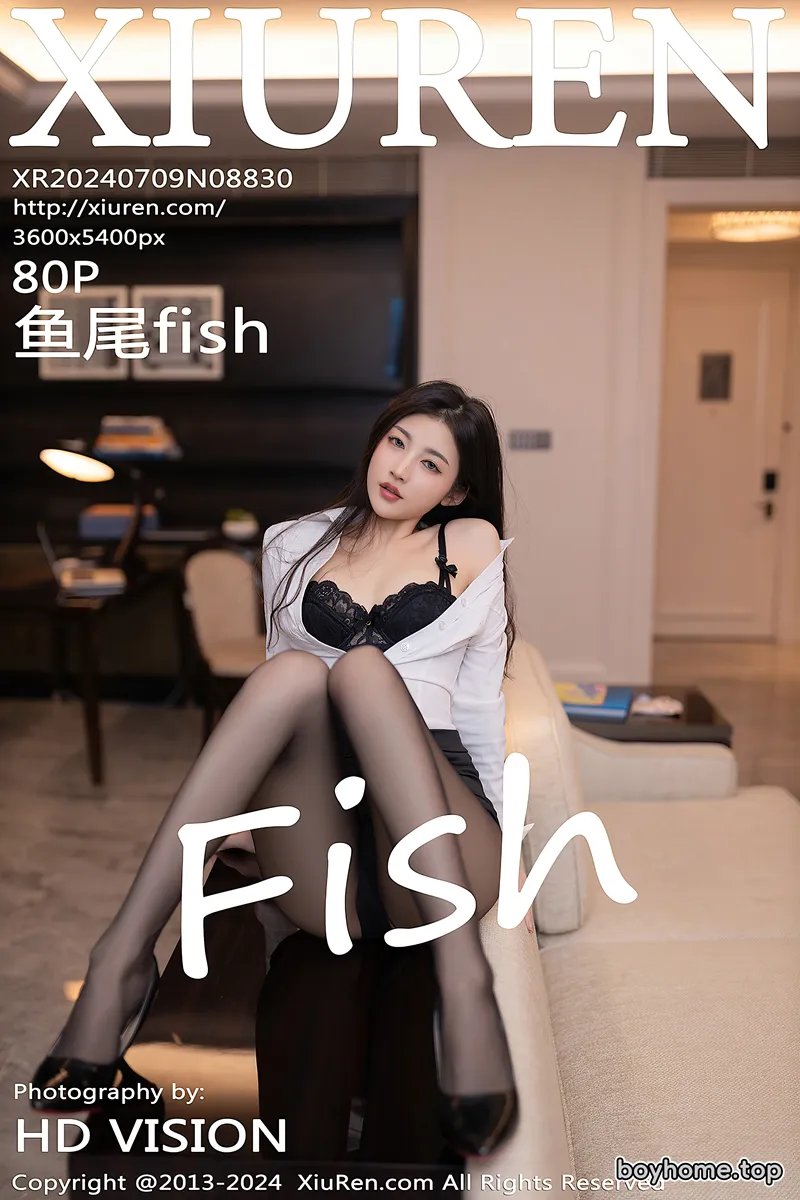 [XiuRen秀人网] No.8830 模特鱼尾fish性感白T配黑短裙露蕾丝内衣配超薄黑丝撩人诱惑写真