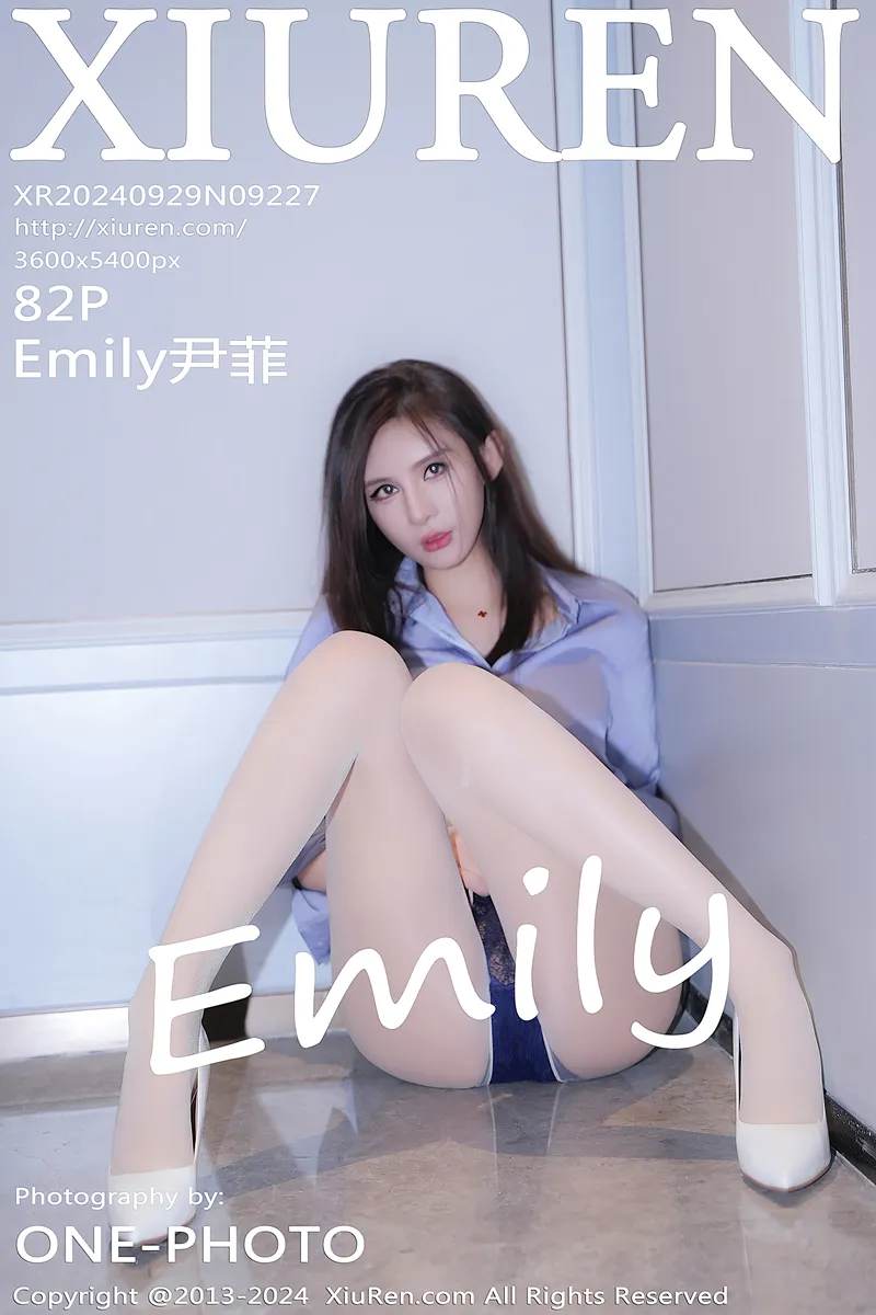 [XiuRen秀人网] NO.9227 模特Emily尹菲性感蓝白制服配开档白丝秀翘臀美腿完美诱惑写真