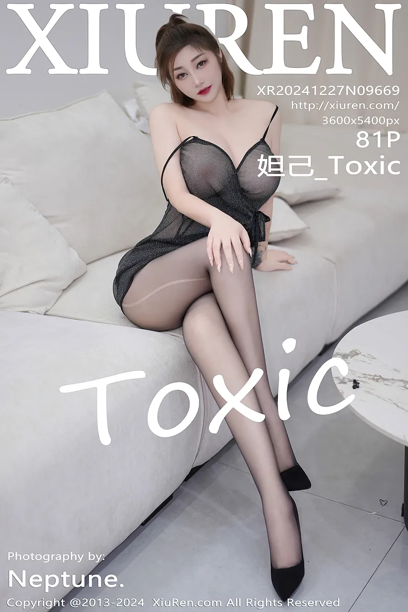 [XiuRen秀人网] NO.9669 女神妲己_Toxic黑色轻透情趣服饰配超薄黑丝秀丰腴美臀诱惑写真